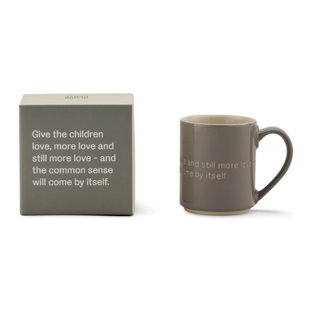 Astrid Lindgren Mugg, 1 Give the children love